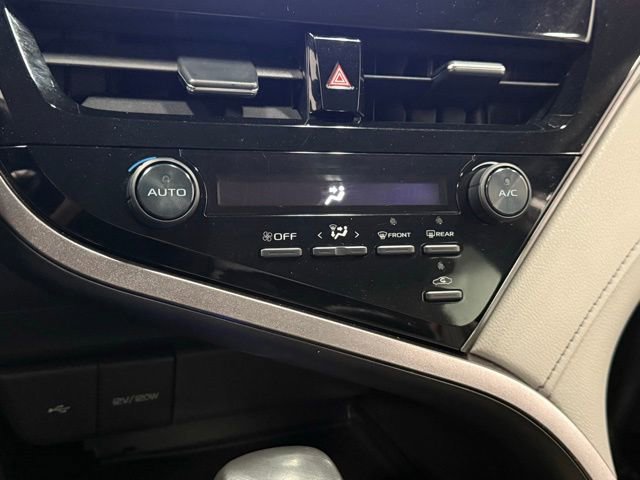 Used 2021 Toyota Camry SE image 28