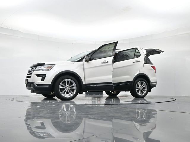 Certified 2018 Ford Explorer Limited w/ Class II Trailer Tow Package image 54