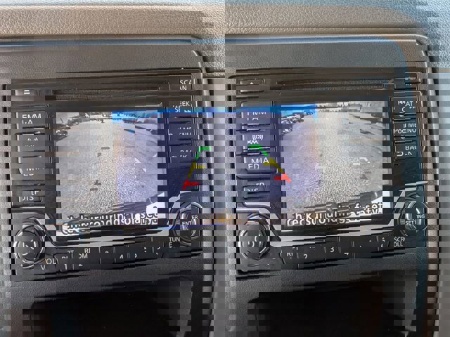 Used 2018 Nissan NV 2500 SV image 23