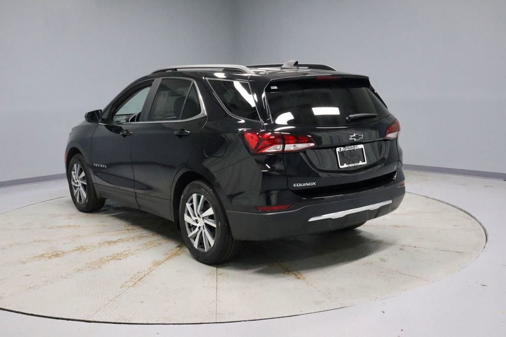 Used 2024 Chevrolet Equinox LT w/ LPO, Floor Liner Package image 9