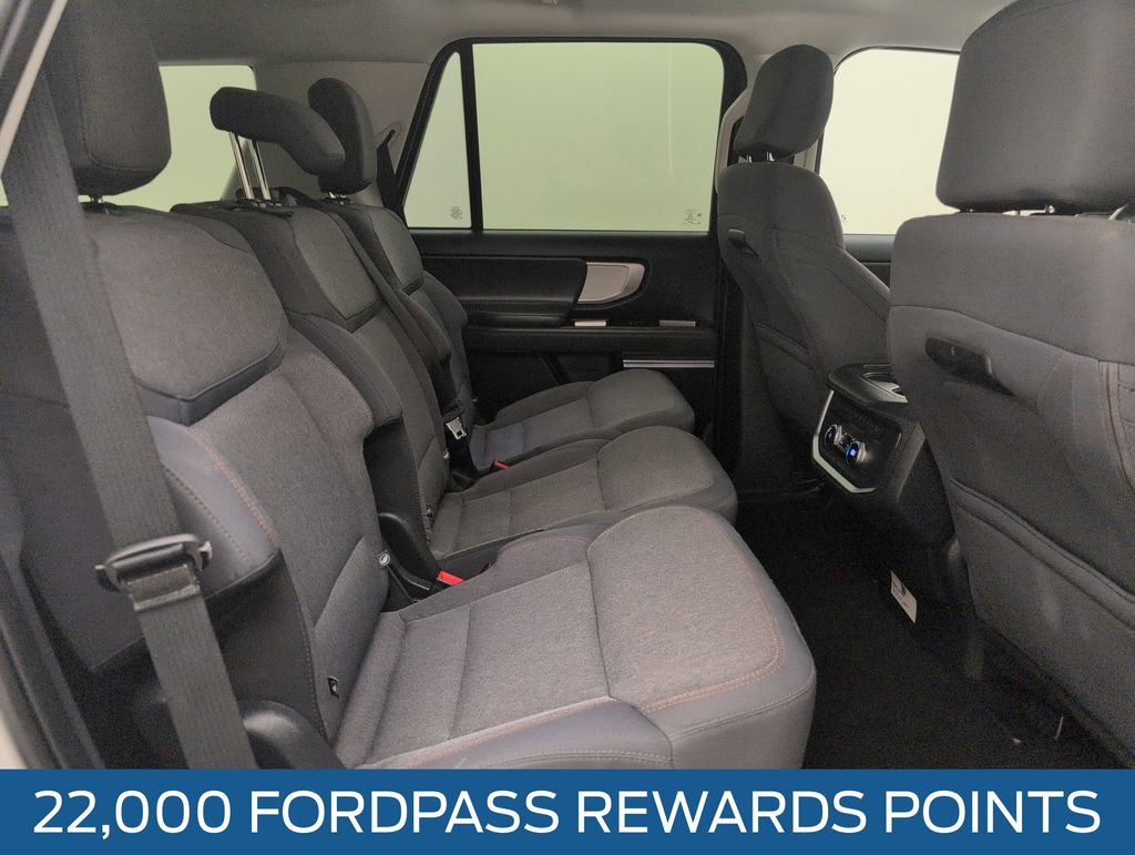 Certified 2025 Ford Expedition Active RWD image 15