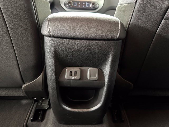 Used 2020 Chevrolet Colorado ZR2 AWD/4WD image 11