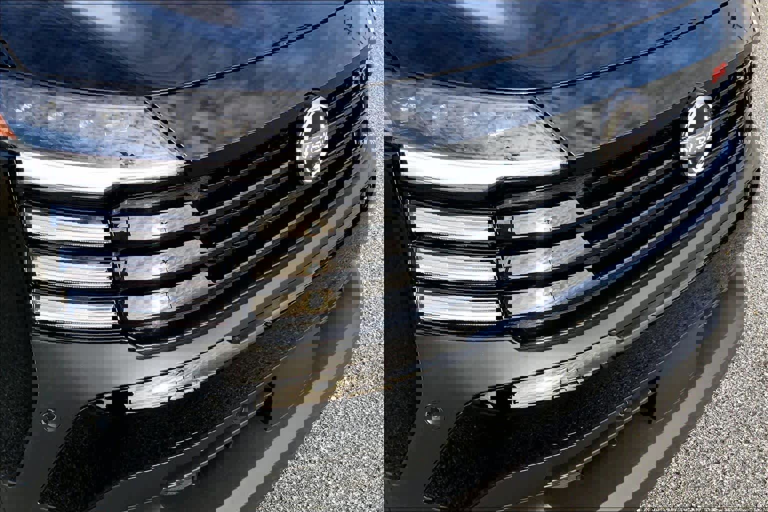 Used 2025 Nissan Kicks SR image 29