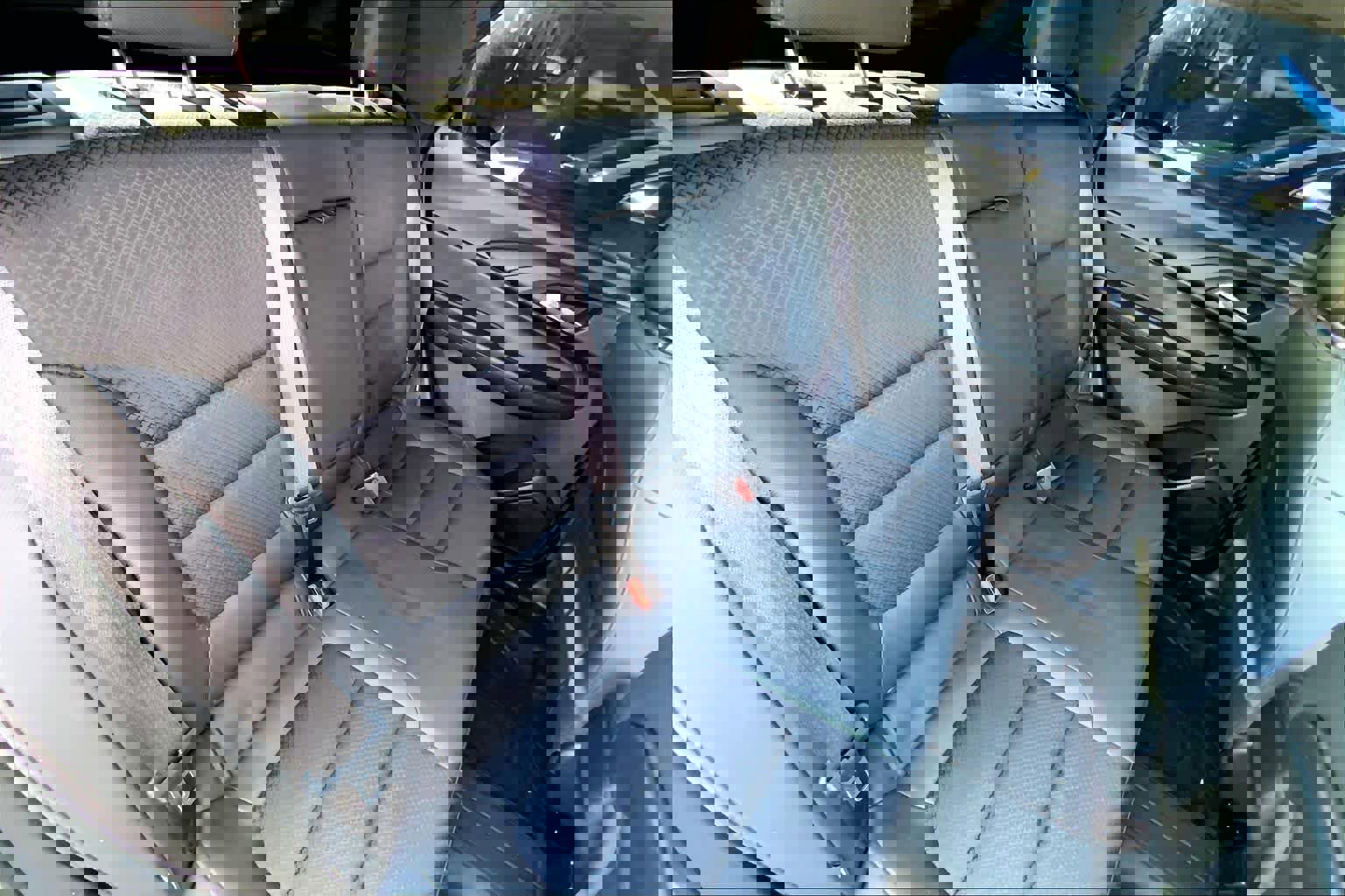 Used 2023 Chevrolet TrailBlazer RS w/ Sun and Liftgate Package image 17