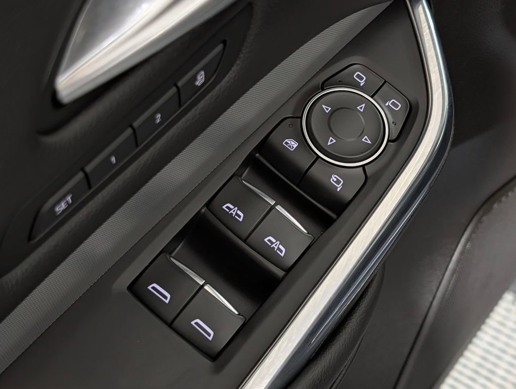 Used 2023 Cadillac XT4 Premium Luxury w/ Driver Assist Package FWD image 23
