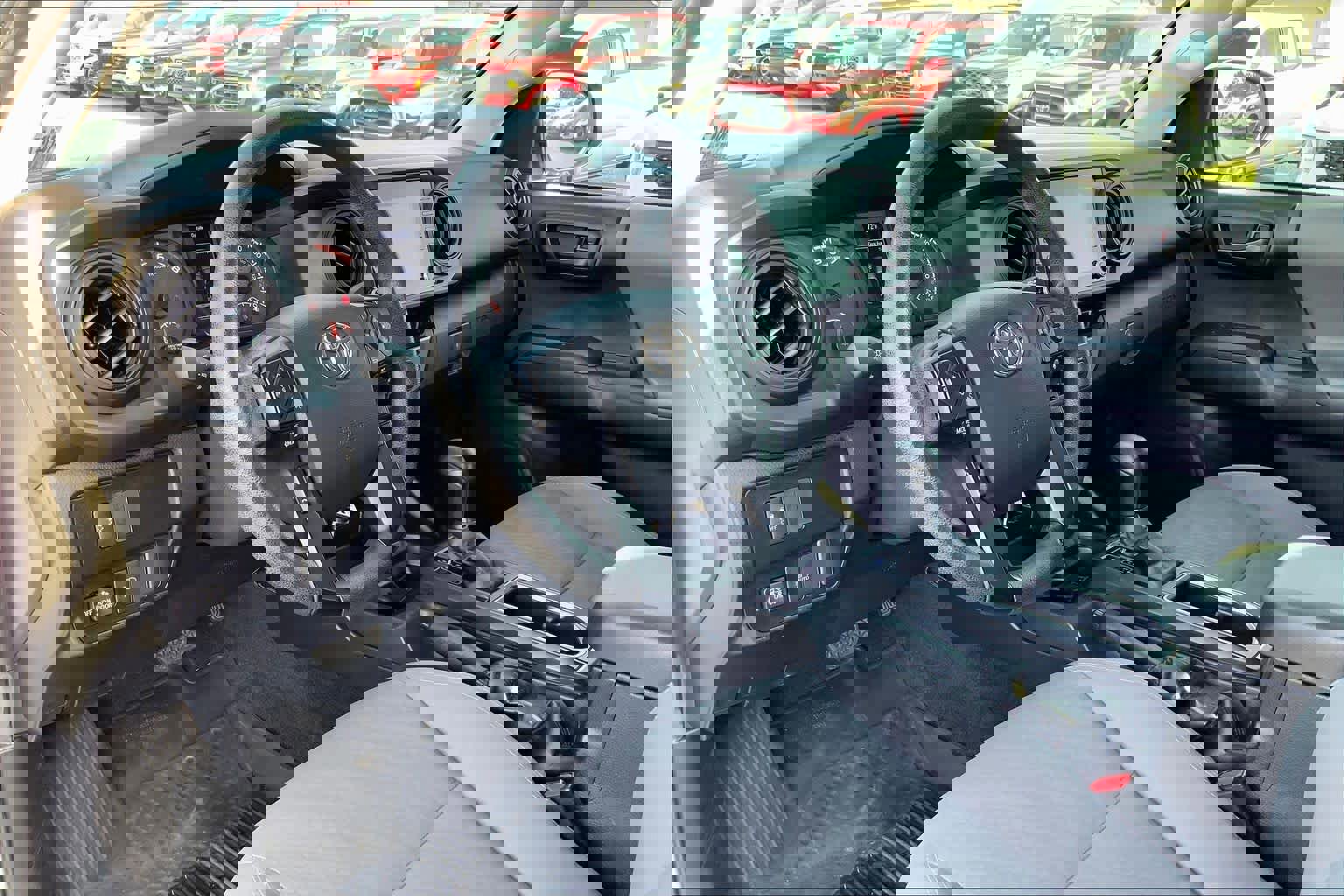 Used 2022 Toyota Tacoma SR image 17