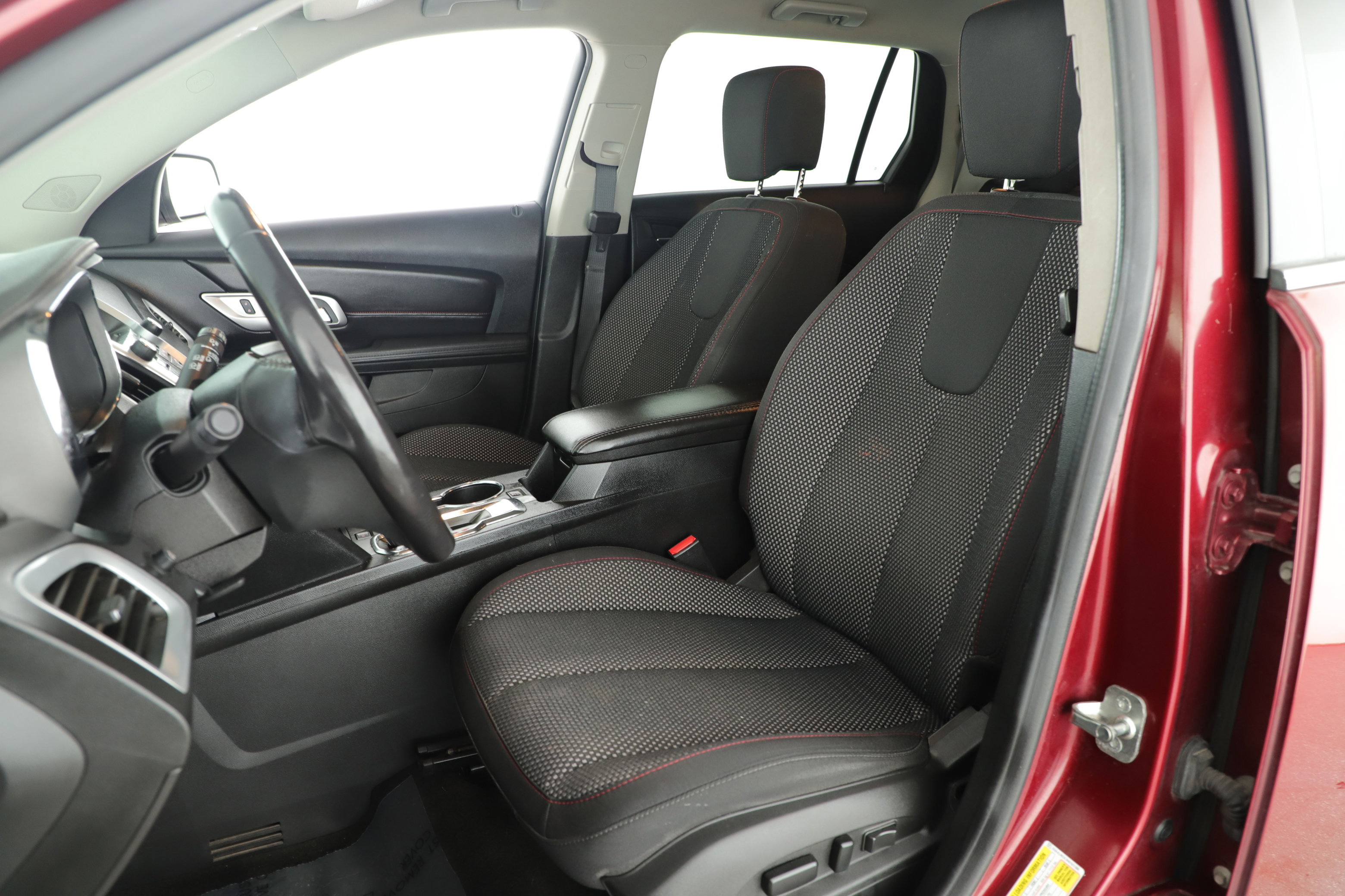 Used 2017 GMC Terrain SLE w/ Nightfall Package image 7