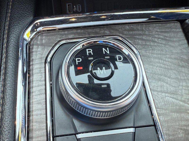 Certified 2020 Ford Expedition Limited w/ Equipment Group 302A image 27