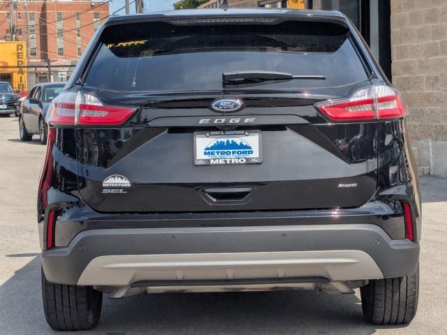 Certified 2024 Ford Edge SEL AWD/4WD image 5