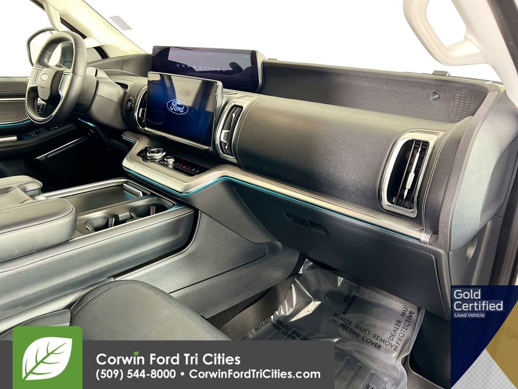 Certified 2025 Ford Expedition Max Platinum AWD/4WD image 33