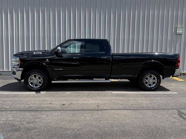 Used 2021 RAM 3500 Laramie AWD/4WD image 1