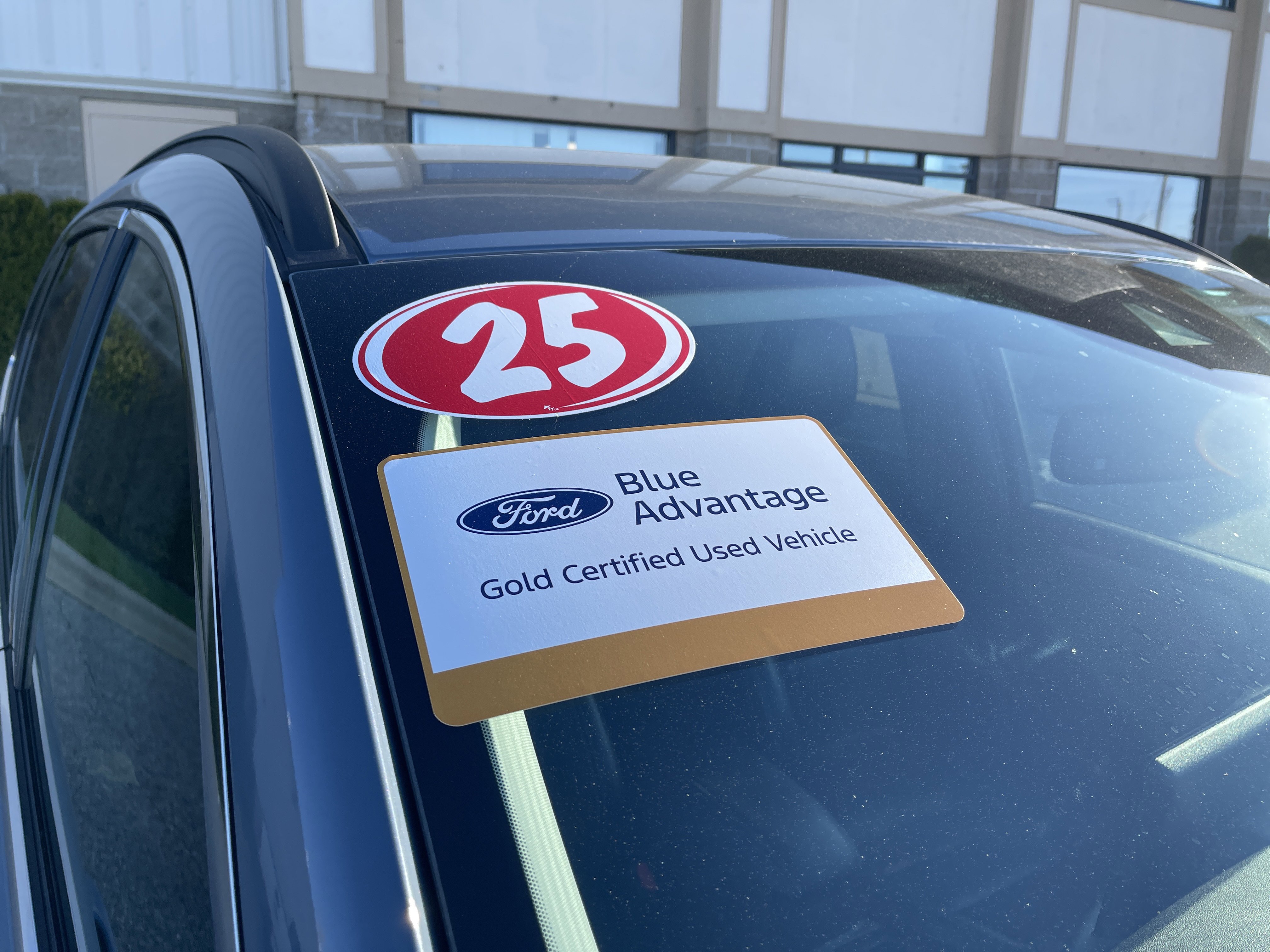 Certified 2025 Ford Escape Platinum AWD/4WD image 29