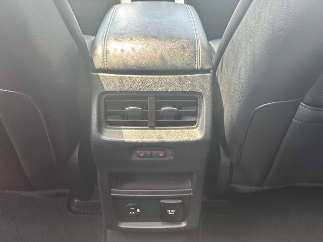 Certified 2022 Ford Edge Titanium w/ Equipment Group 301A AWD/4WD image 36