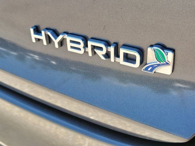 Certified 2019 Ford Fusion SE FWD image 11