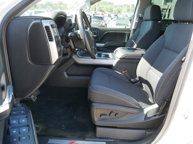 Used 2018 Chevrolet Silverado 1500 LT w/ All Star Edition AWD/4WD image 12
