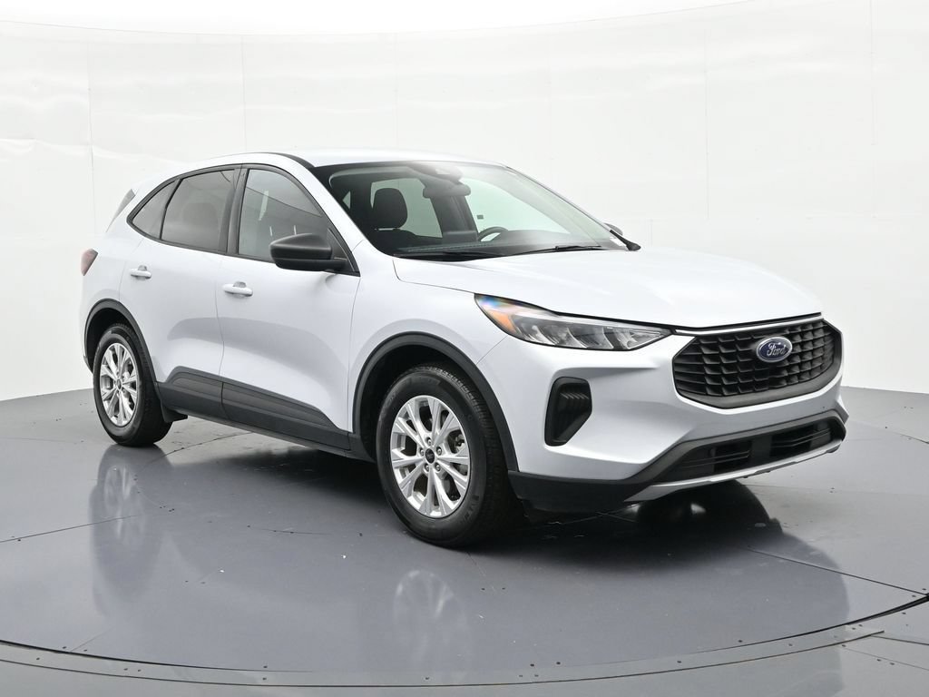 Certified 2025 Ford Escape Active FWD image 4