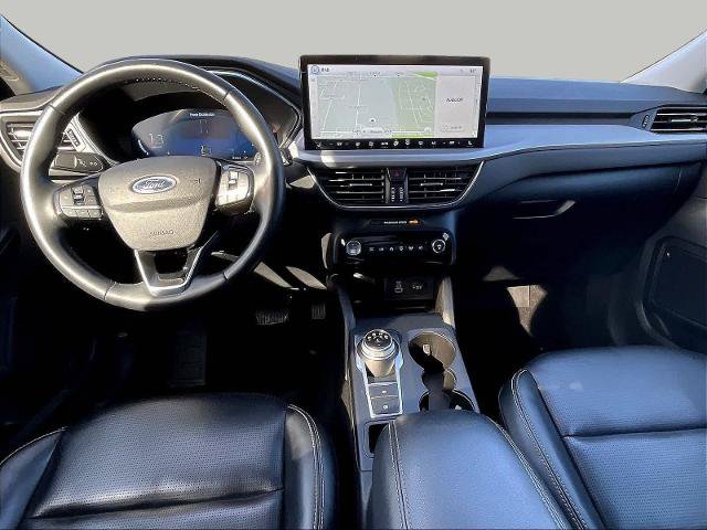 Certified 2024 Ford Escape Platinum AWD/4WD image 9