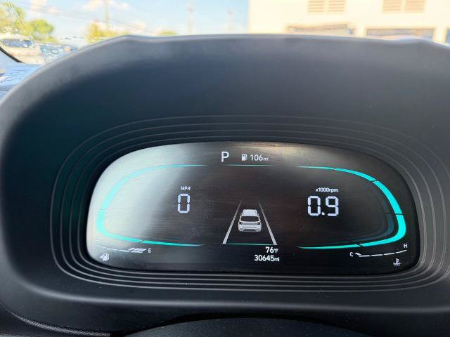 Used 2025 Hyundai Venue SEL FWD image 13
