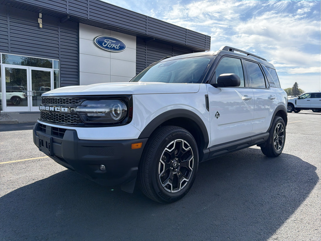 Certified 2025 Ford Bronco Sport Outer Banks AWD/4WD image 22