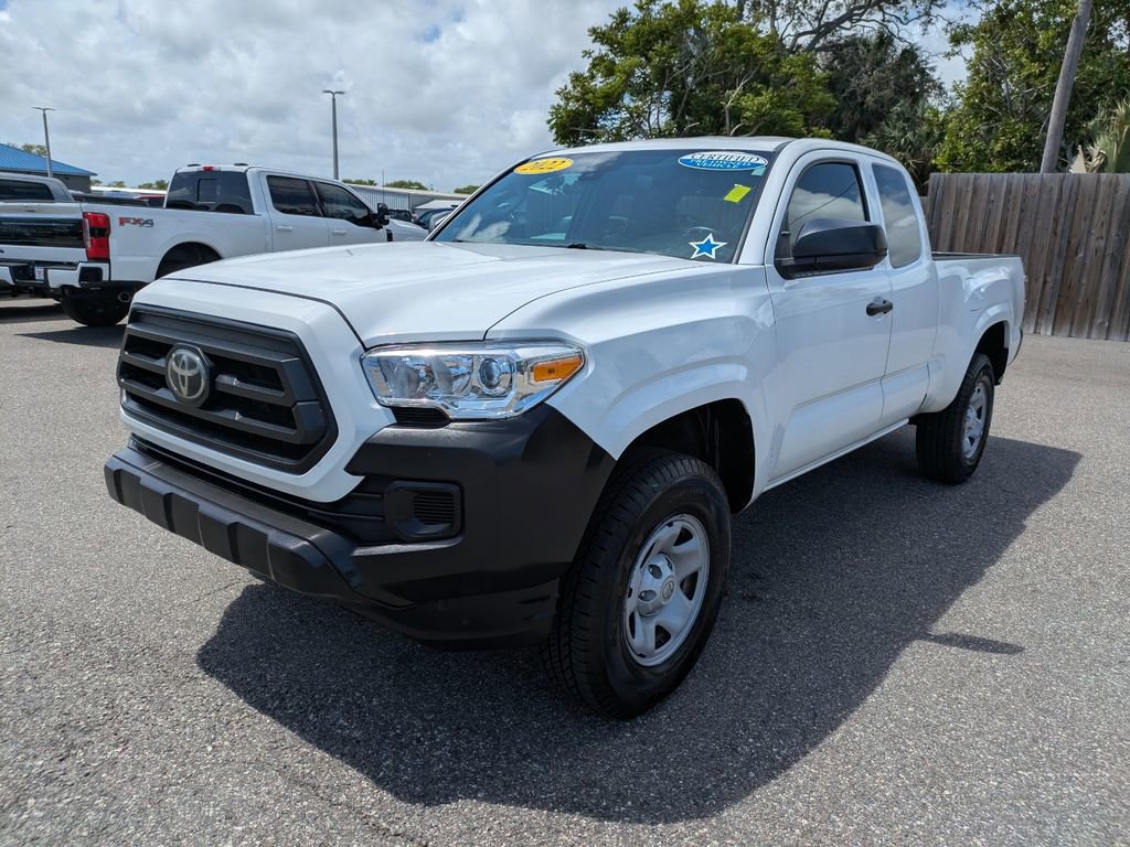 Used 2022 Toyota Tacoma SR RWD image 3