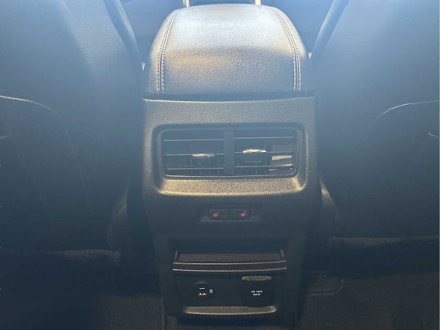 Certified 2022 Ford Edge Titanium w/ Equipment Group 301A AWD/4WD image 21