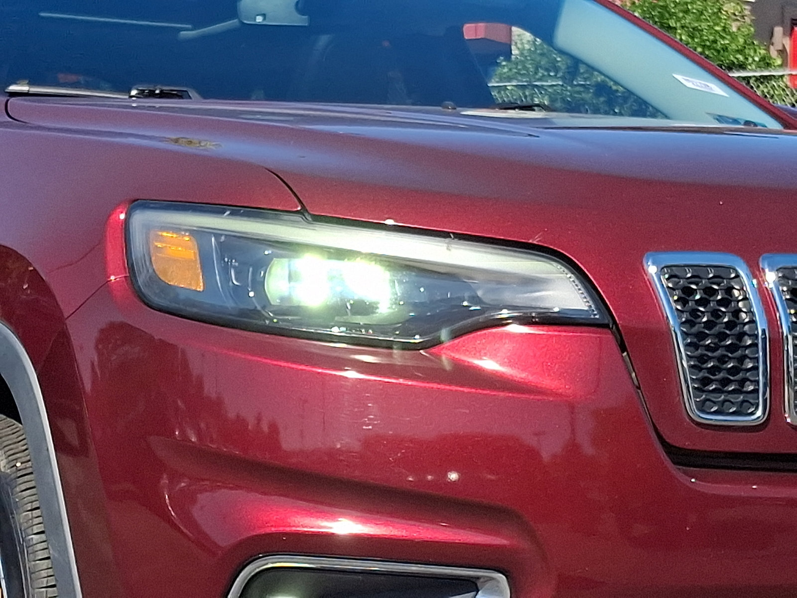 Used 2019 Jeep Cherokee Limited AWD/4WD image 9