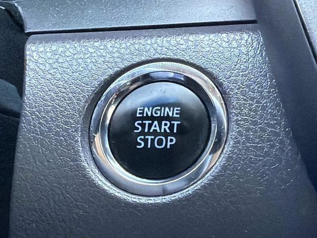 Used 2018 Toyota Camry XLE FWD image 28