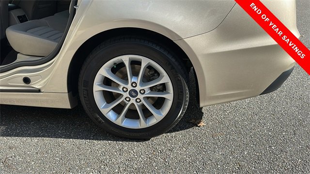 Certified 2019 Ford Fusion SE image 19