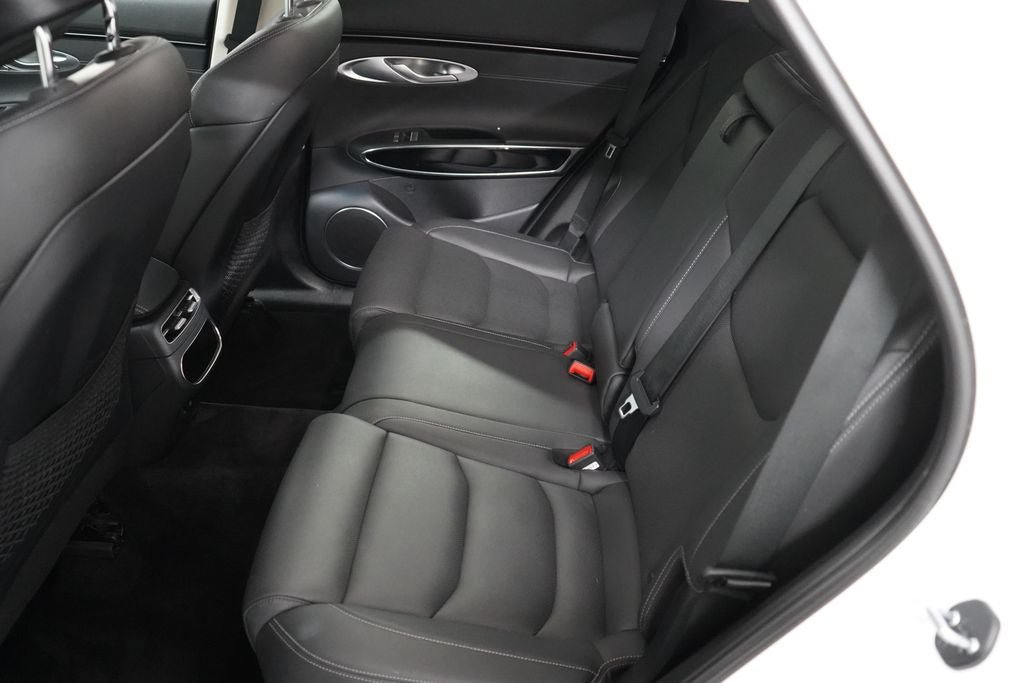 Used 2025 Genesis GV70 2.5T AWD/4WD image 19