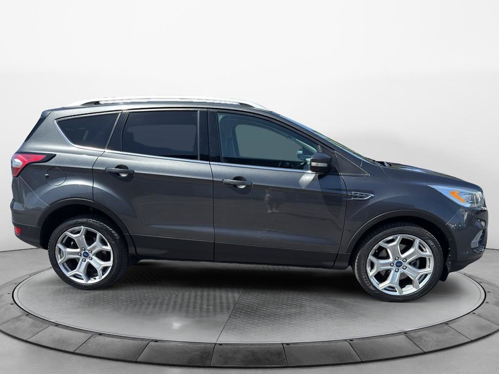 Certified 2017 Ford Escape Titanium w/ Canadian Touring Package AWD/4WD image 7