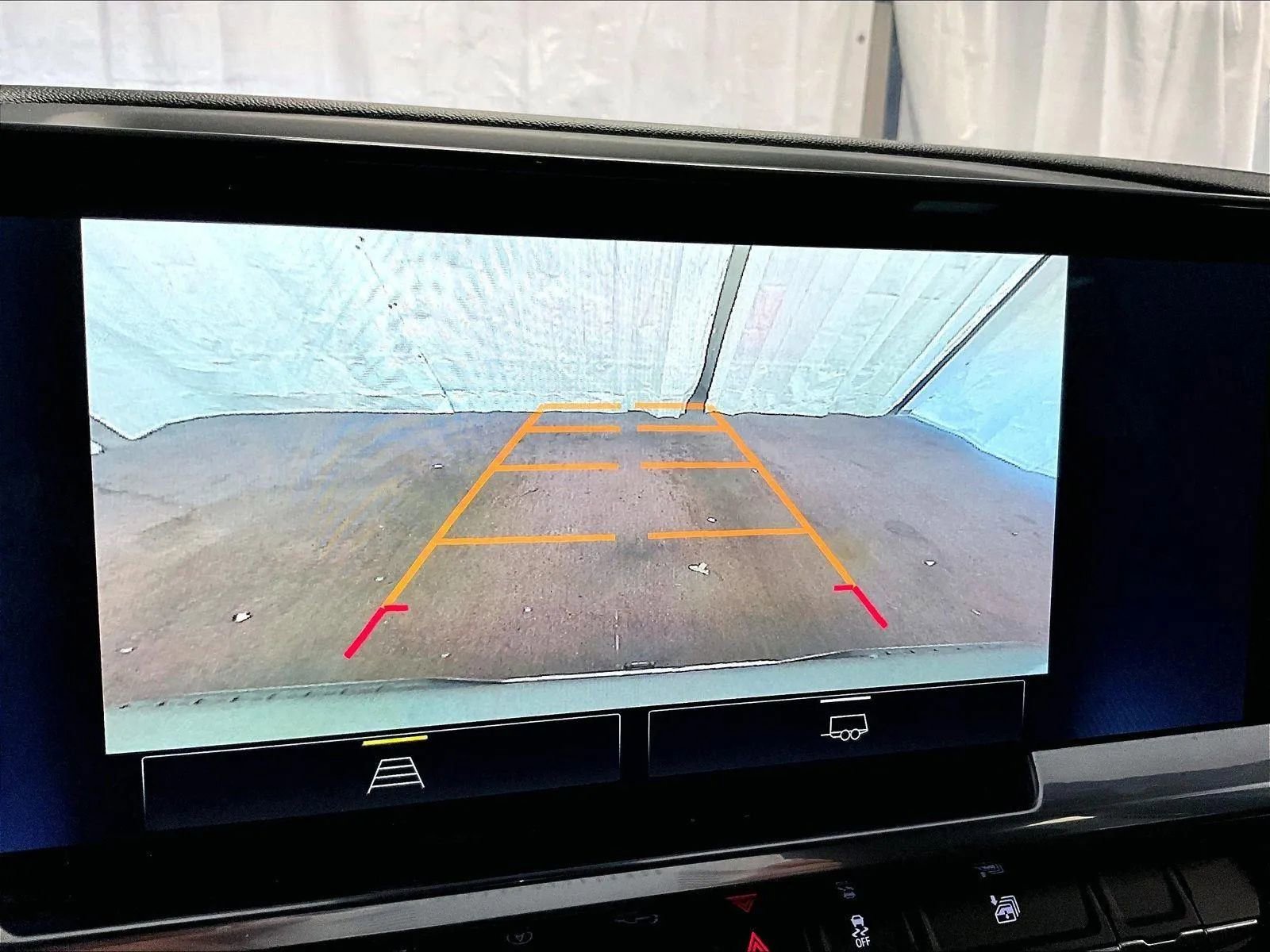 Used 2024 Chevrolet Silverado 1500 LT image 20