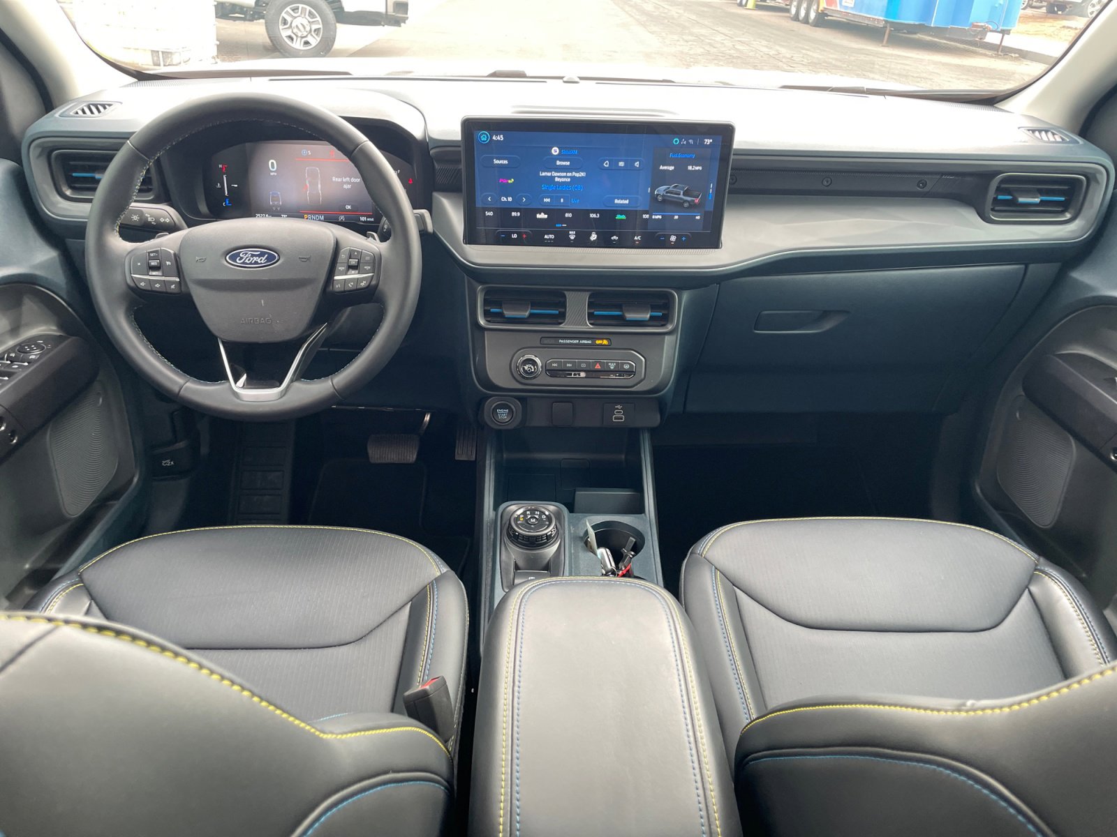 Certified 2025 Ford Maverick Lobo AWD/4WD image 12