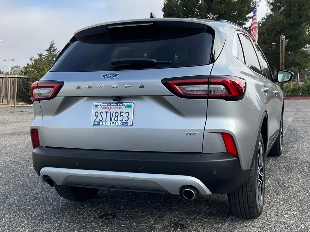 Certified 2024 Ford Escape SE FWD image 50
