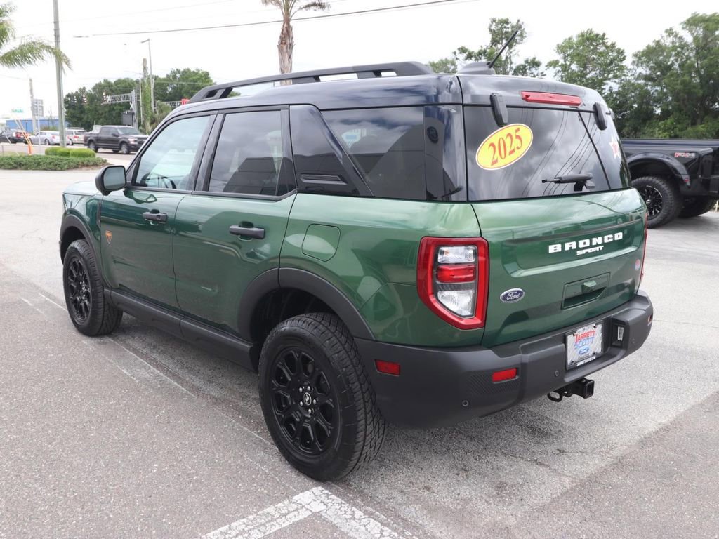 Certified 2025 Ford Bronco Sport Badlands AWD/4WD image 3