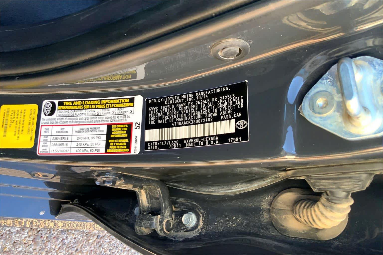 Used 2025 Toyota Camry XLE w/ Premium Package FWD image 37