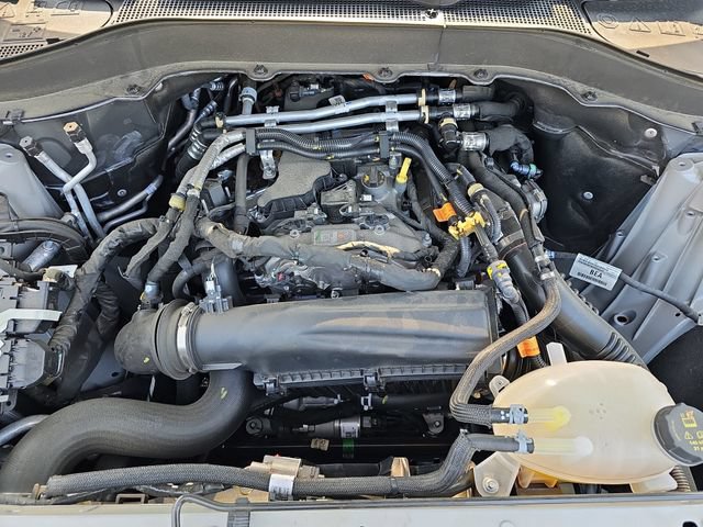 Certified 2025 Ford Explorer Active w/ Active Comfort Package RWD image 34