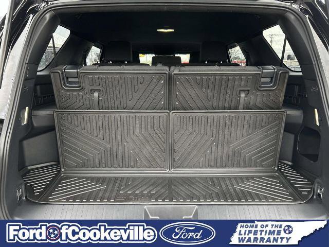 Used 2025 Toyota 4Runner SR5 image 17