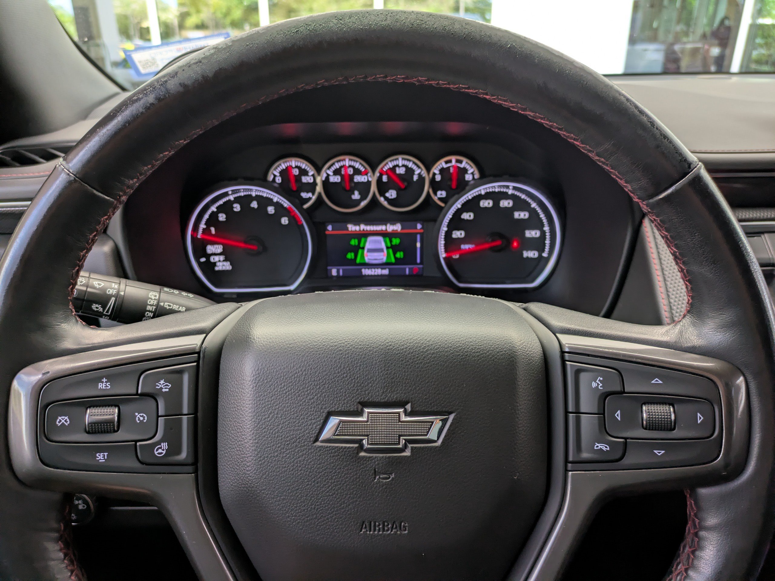 Used 2021 Chevrolet Tahoe RST w/ Luxury Package RWD image 28