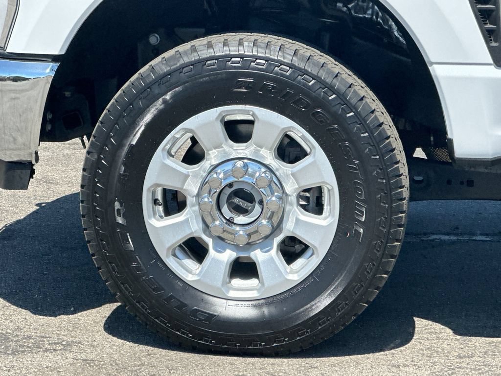 Certified 2024 Ford F350 XLT w/ 360-Degree Camera Package AWD/4WD image 21