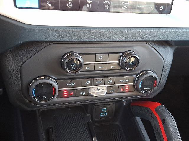 Certified 2025 Ford Bronco Heritage Edition image 15