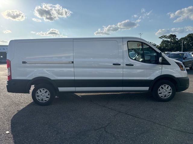 Certified 2023 Ford E-Transit Low Roof w/ Load Area Protection Package RWD image 4