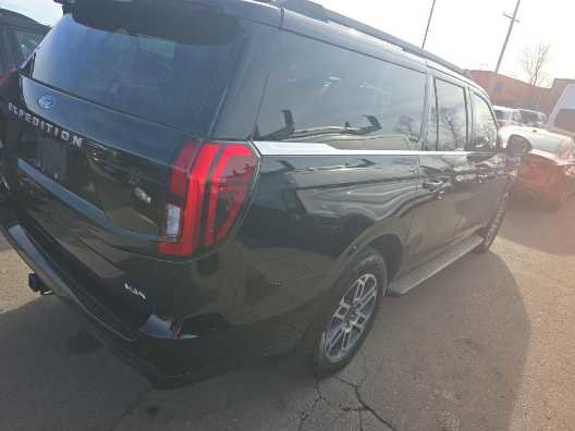 Certified 2025 Ford Expedition Max Active image 5