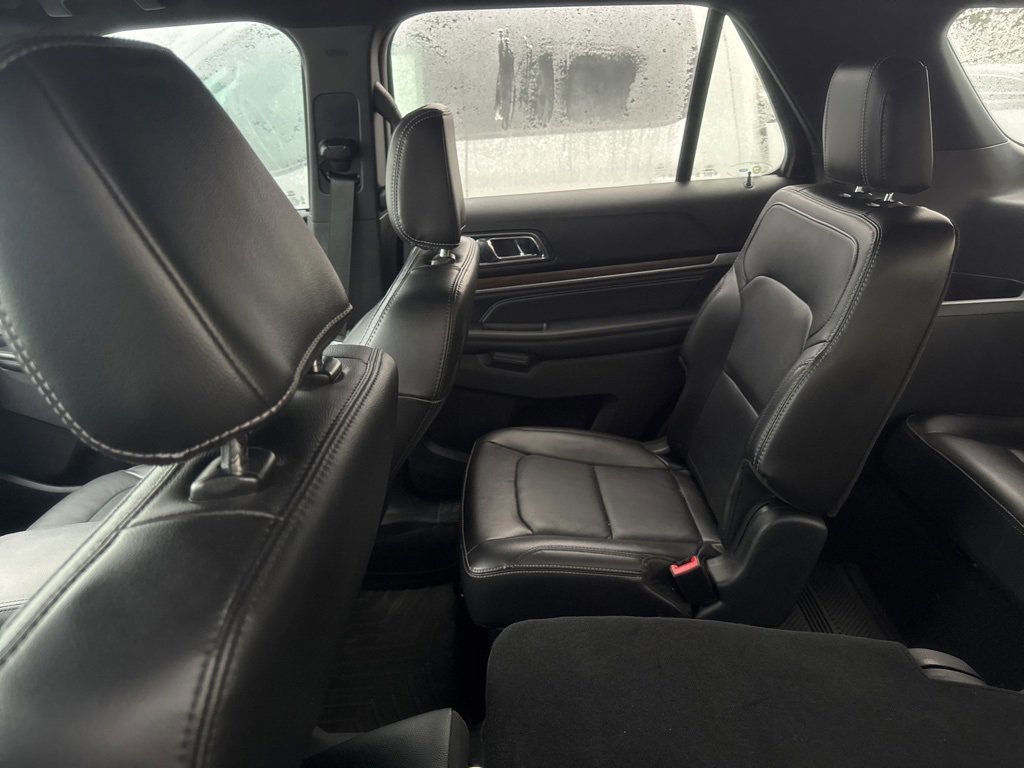 Certified 2018 Ford Explorer Limited image 8
