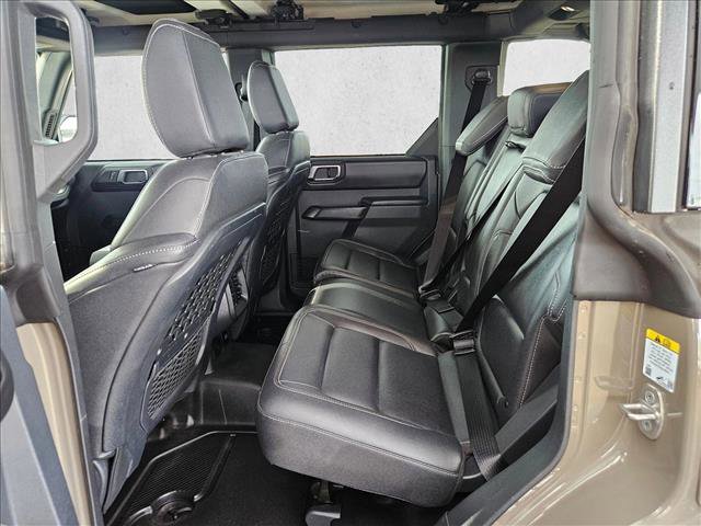 Certified 2025 Ford Bronco Badlands AWD/4WD image 17
