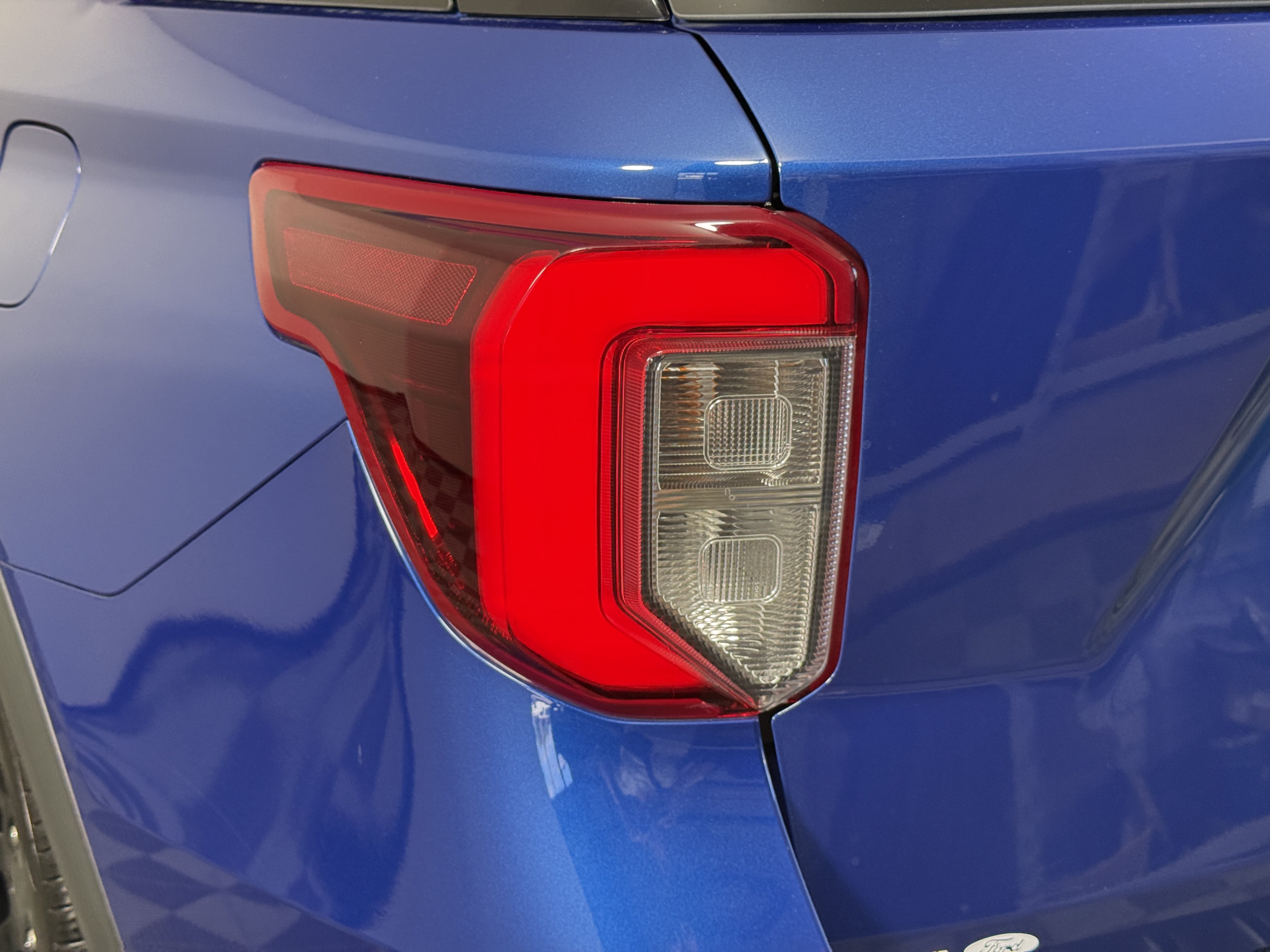 Certified 2022 Ford Explorer ST w/ Equipment Group 401A AWD/4WD image 8