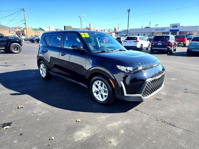 Used 2023 Kia Soul LX w/ Option Group 015 image 7