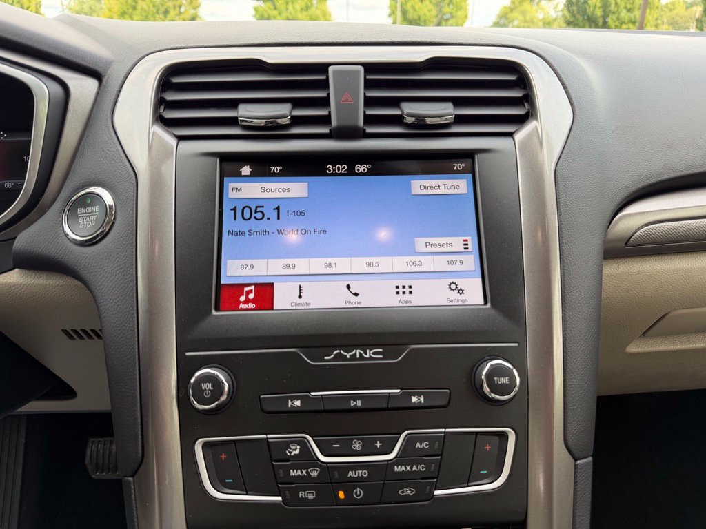 Certified 2019 Ford Fusion SE FWD image 17