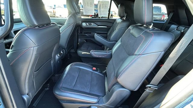 Certified 2025 Ford Explorer ST image 16