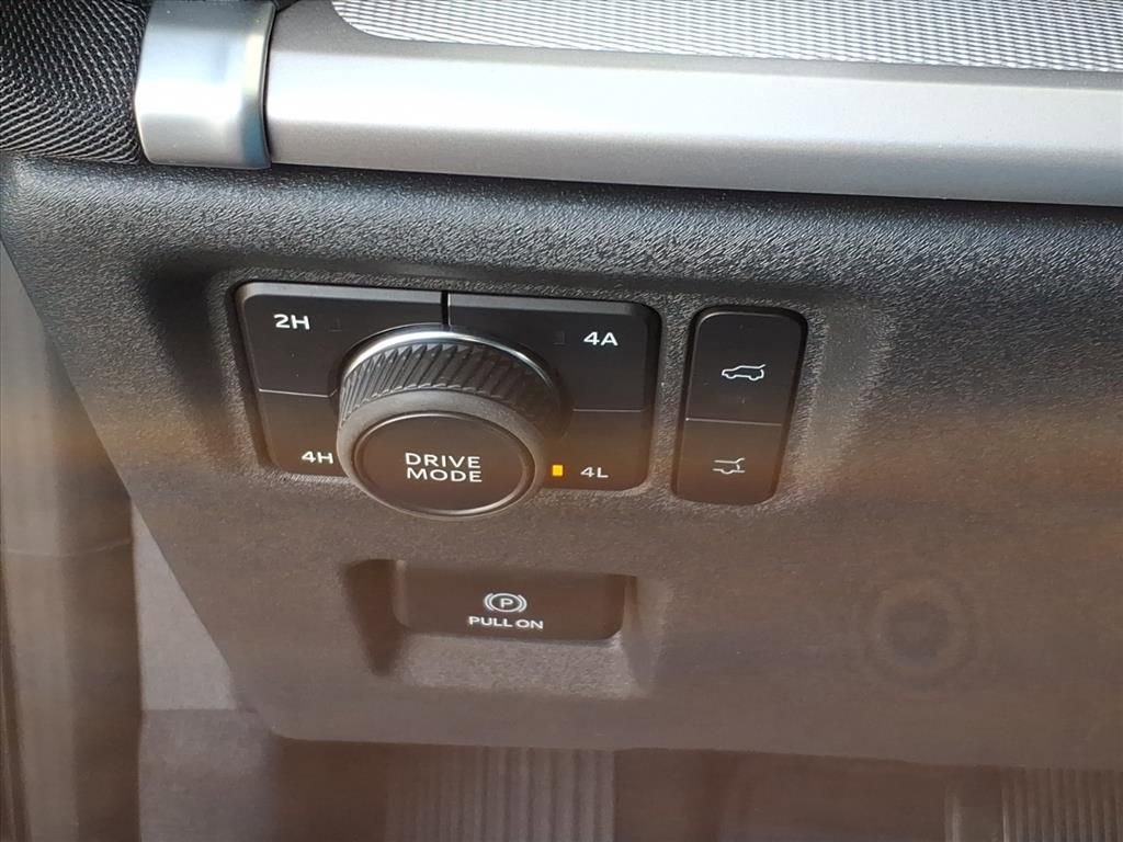 Certified 2025 Ford Expedition Max Active image 16