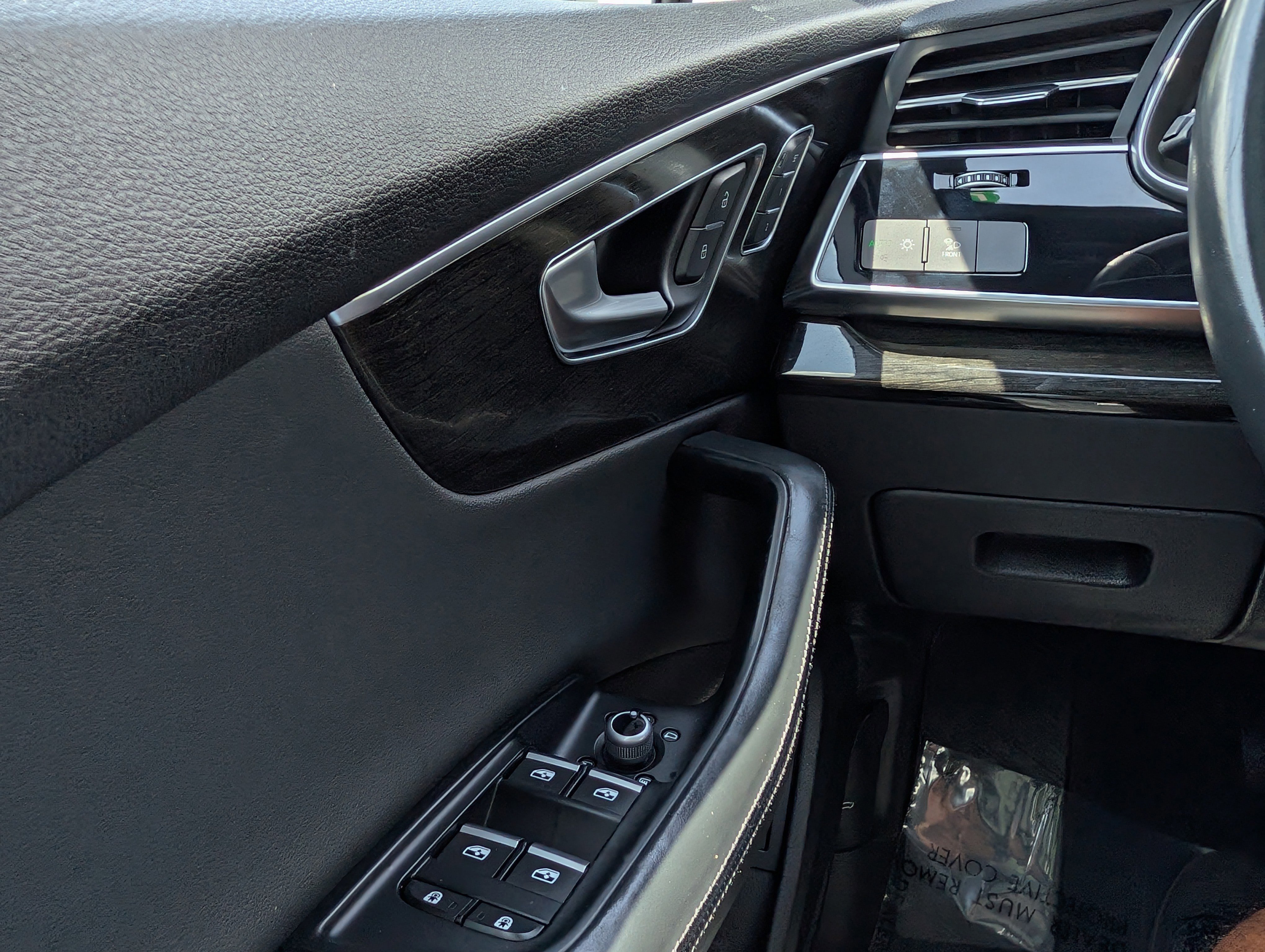 Used 2022 Audi Q7 3.0T Premium Plus image 26